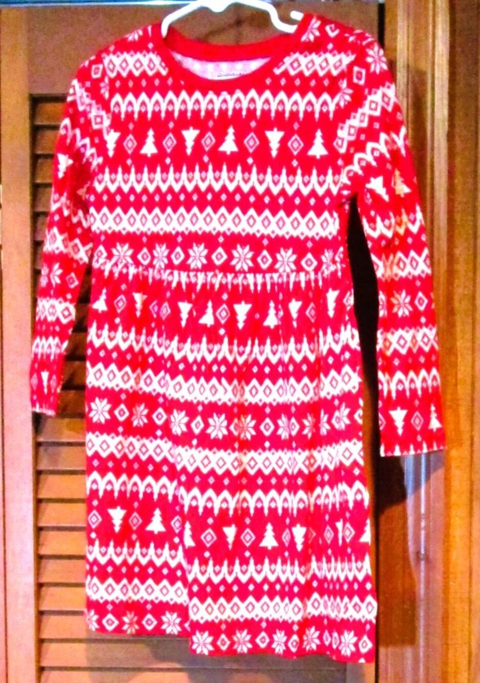 Old Navy Girls Winter Knit Dress Red & White Snowflakes Trees Size 4T Nordic